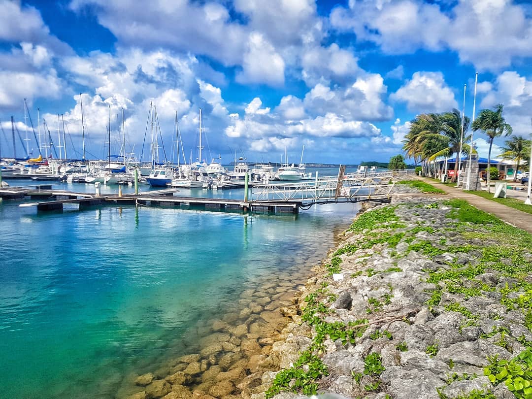 關島美食精選租車環島美食餐廳Marina Grill 關島ONES租車